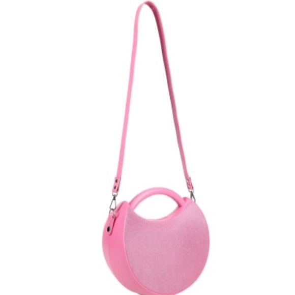 Purse 👛 Speaker with rechargeable battery 🔋 and Removable Strap - Picture 10 of 10